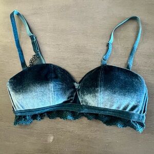 KEEPLOVE Blue Teal Crushed Velvet Lace Wireless Wire-free Heavy Pad Boho Bra 32B